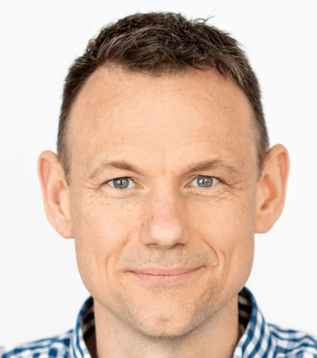Dr. John Ennis, Founder and CEO of Aigora, PhD in Mathematics, creator of THEUS knowledge exploration platform
